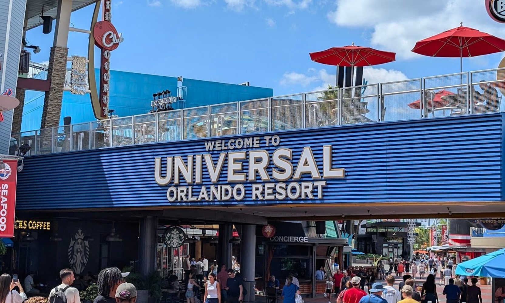 A Viral Video Appears to Show a Temporary Wall Falling on Guests at Universal Orlando, and the Park Says It Won't Comment