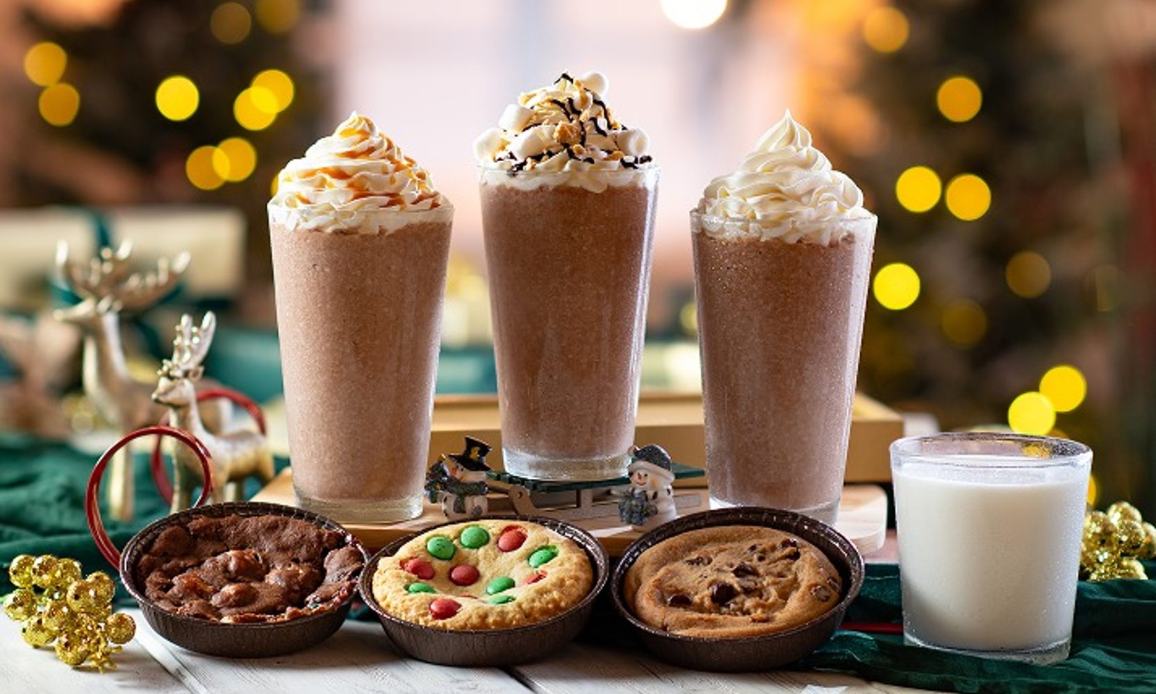 SeaWorld's Christmas Food and Sip Sampler Is Back, and It Costs 20% Less Than Last Year