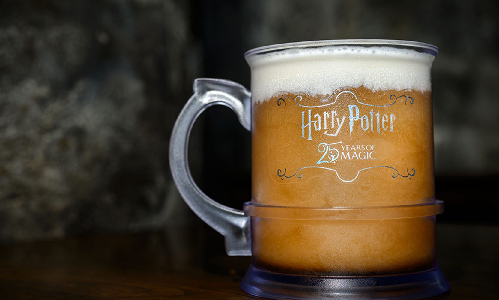 Universal's Back to Hogwarts Celebration Runs August 1 to September 1 With a 25 Years of Magic Butterbeer Mug and a New Lug Bag Collection