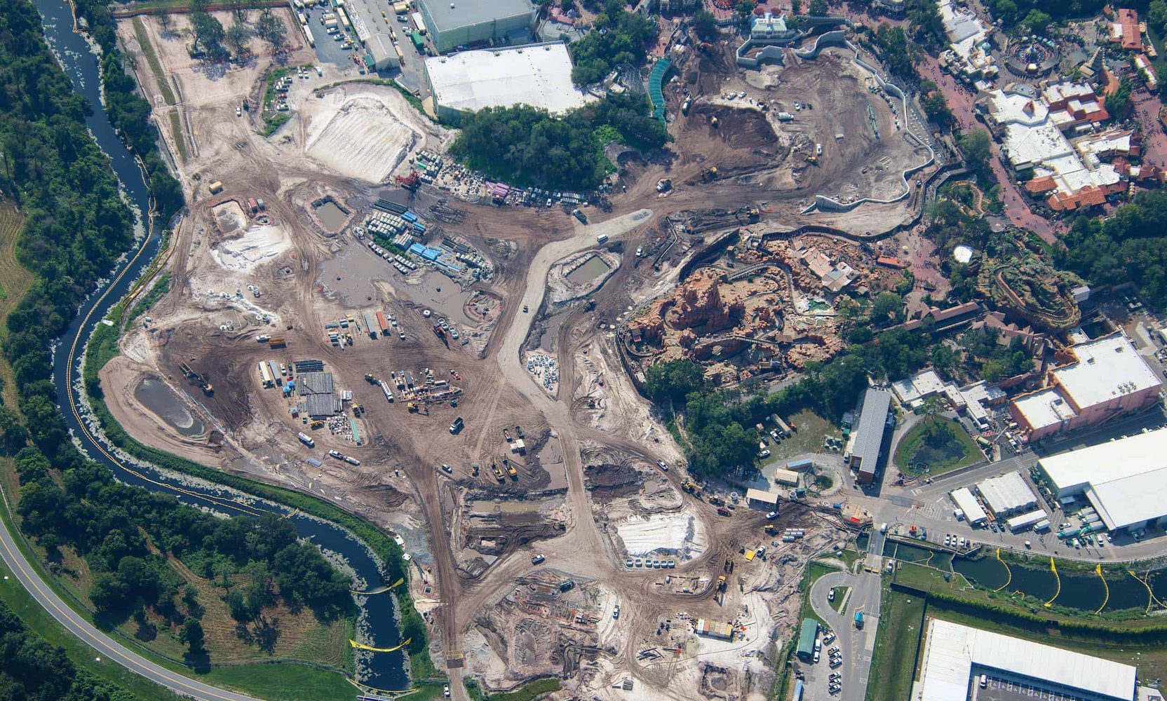 Disney World's Oversight District Moves to Codify Its 2045 Growth Caps: One More Major Park, Two Minor Parks, and Thousands More Hotel Rooms