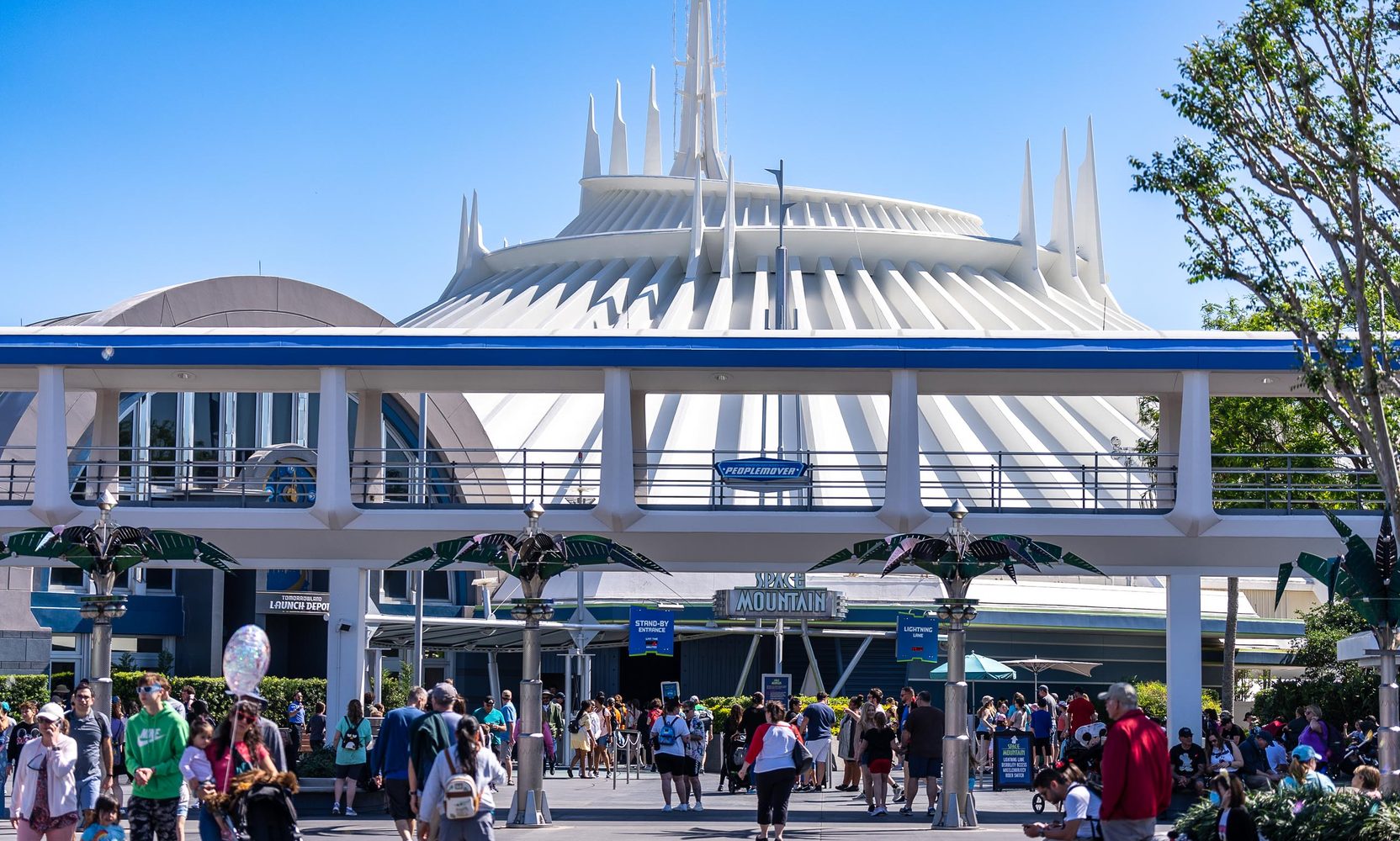 Space Mountain Closed Nearly All Day at Magic Kingdom on the First Not-So-Scary Party Night, One Day After a 175 Minute Wait
