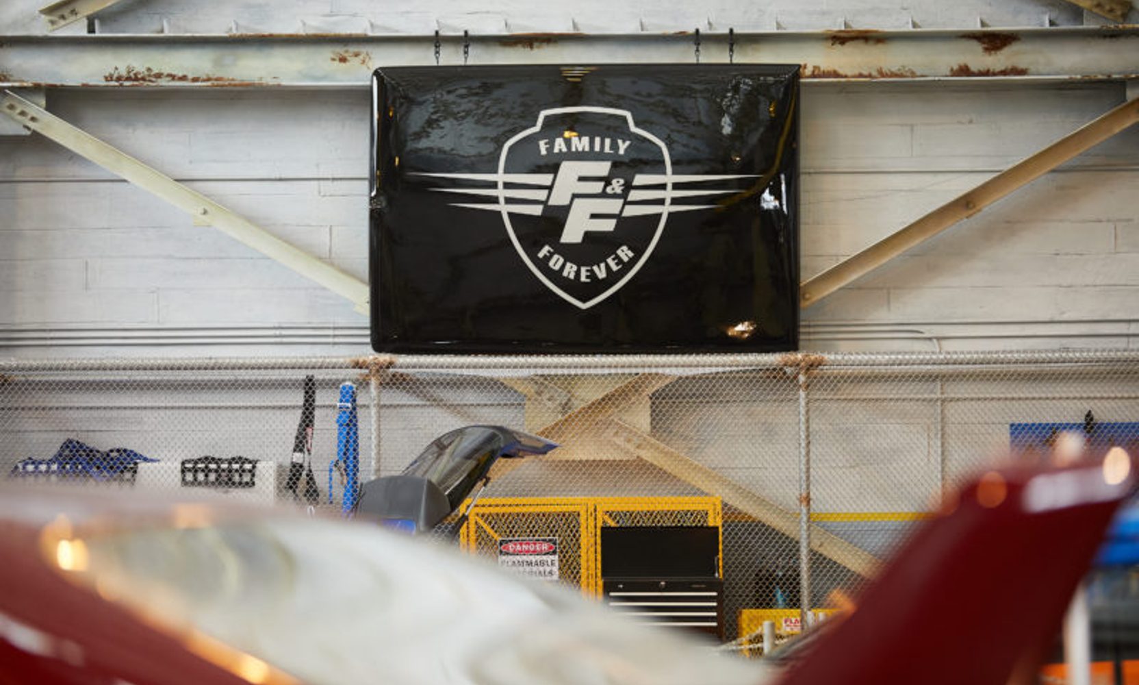 Universal Has Already Pulled the Display Cars From the Fast & Furious: Supercharged Queue, and Halloween Horror Nights Guests Walk Past the Gaps
