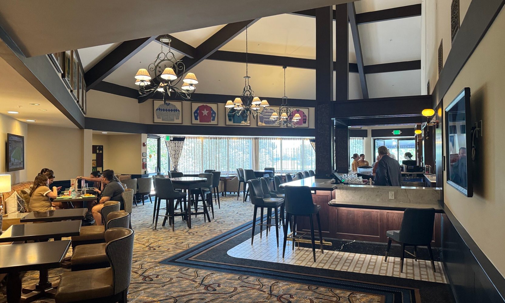 Saratoga Springs' Turf Club Lounge Traded a Window in the Wall for a Real Bar, and All but Two of Its Cocktails Are New