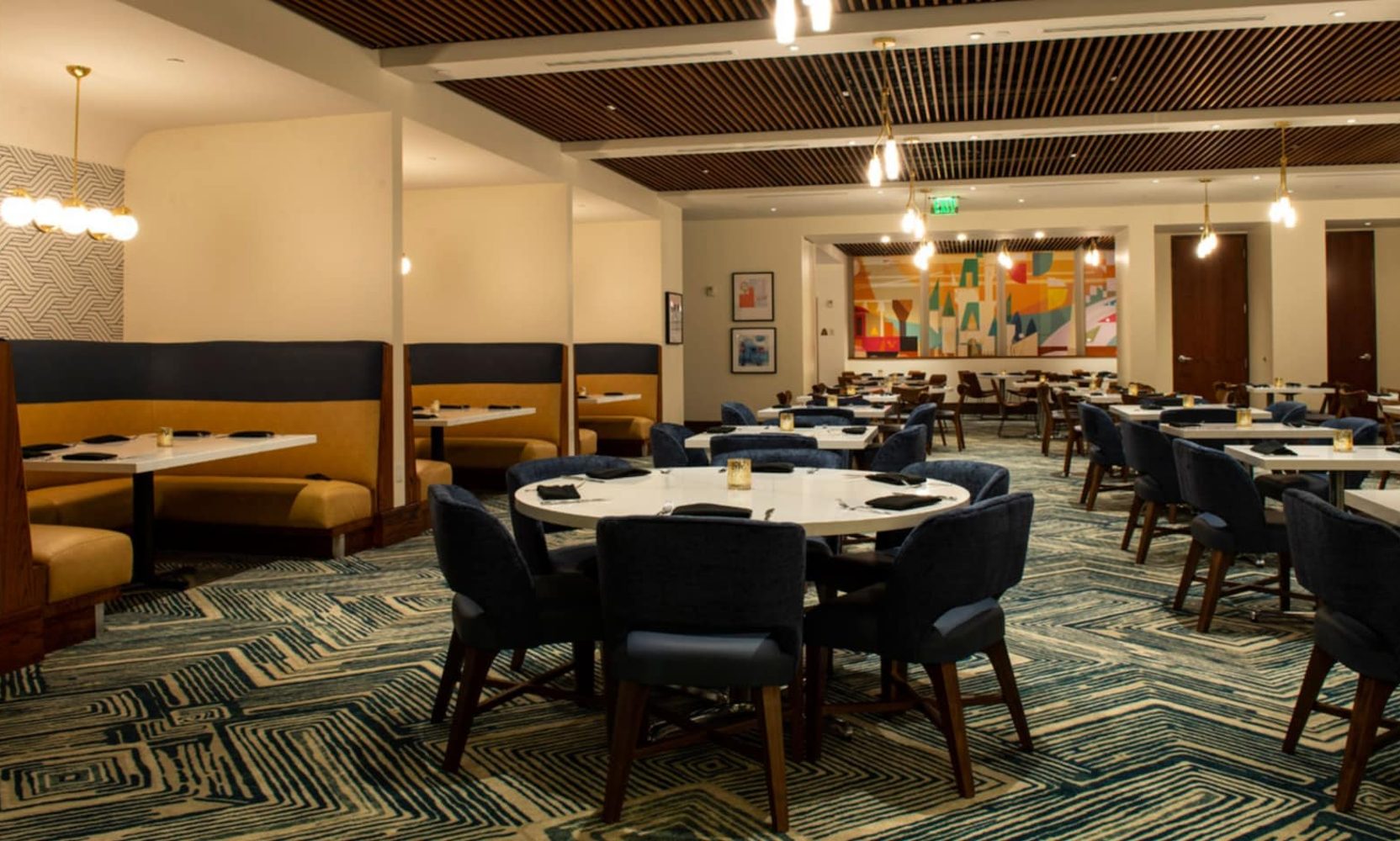 Steakhouse 71 Closed All Day at Disney's Contemporary Resort, and Disney's Own Calendar Shows It Back Open on Monday