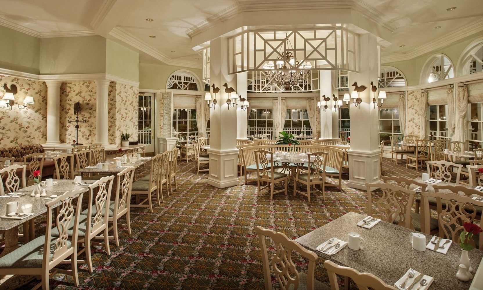 Grand Floridian Cafe Takes Reservations for a November 2 Return, Swapping Brunch for Breakfast and Lunch