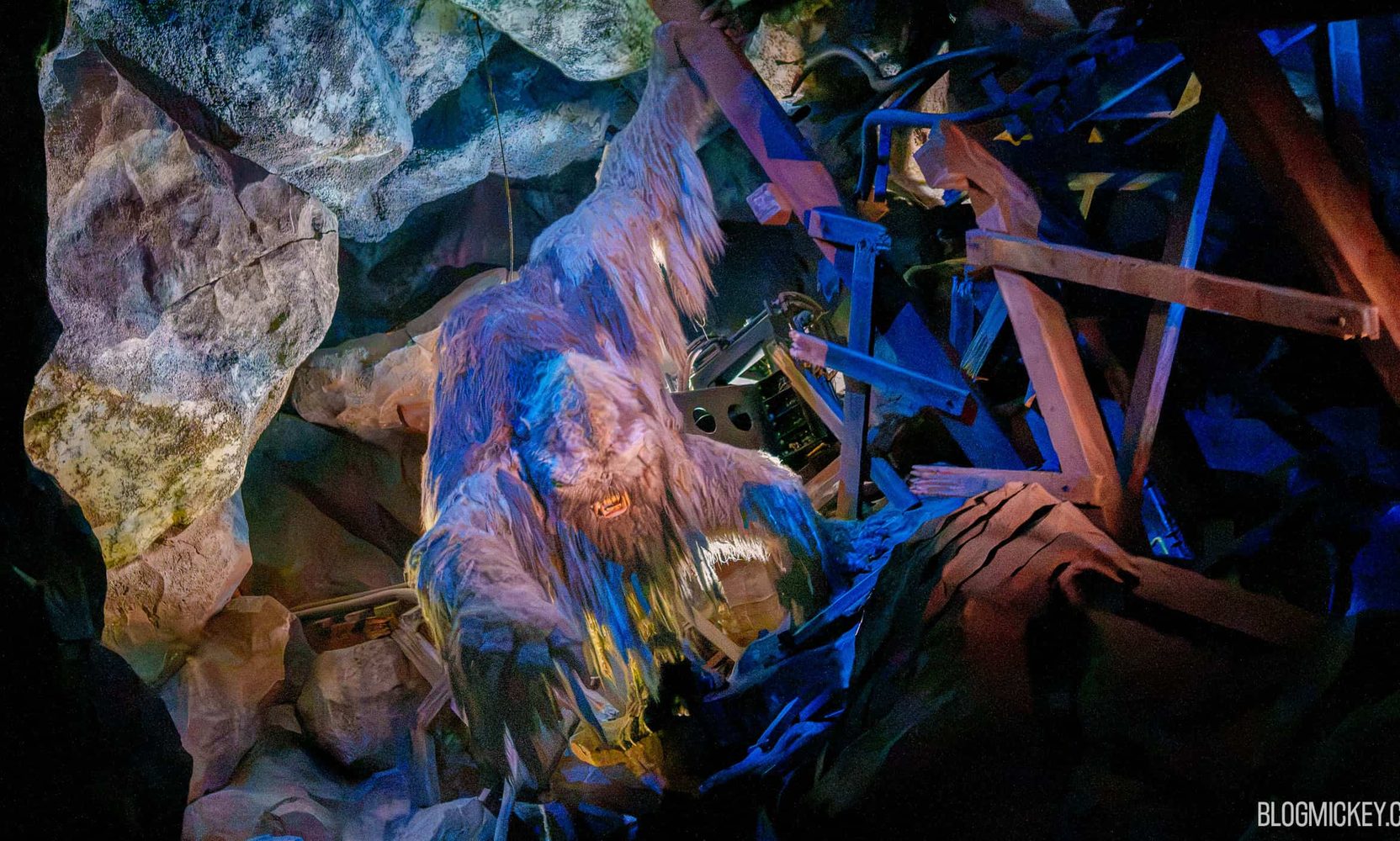 The Expedition Everest Yeti Gets a Steady Floodlight, and Blog Mickey Says Its Lunge Mechanism Now Shows