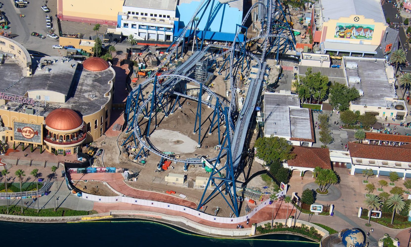 Hollywood Drift's Spike Switch Track Is Now Moving, and a Photographer Heard Its Air Hiss From the Horror Nights Walkway