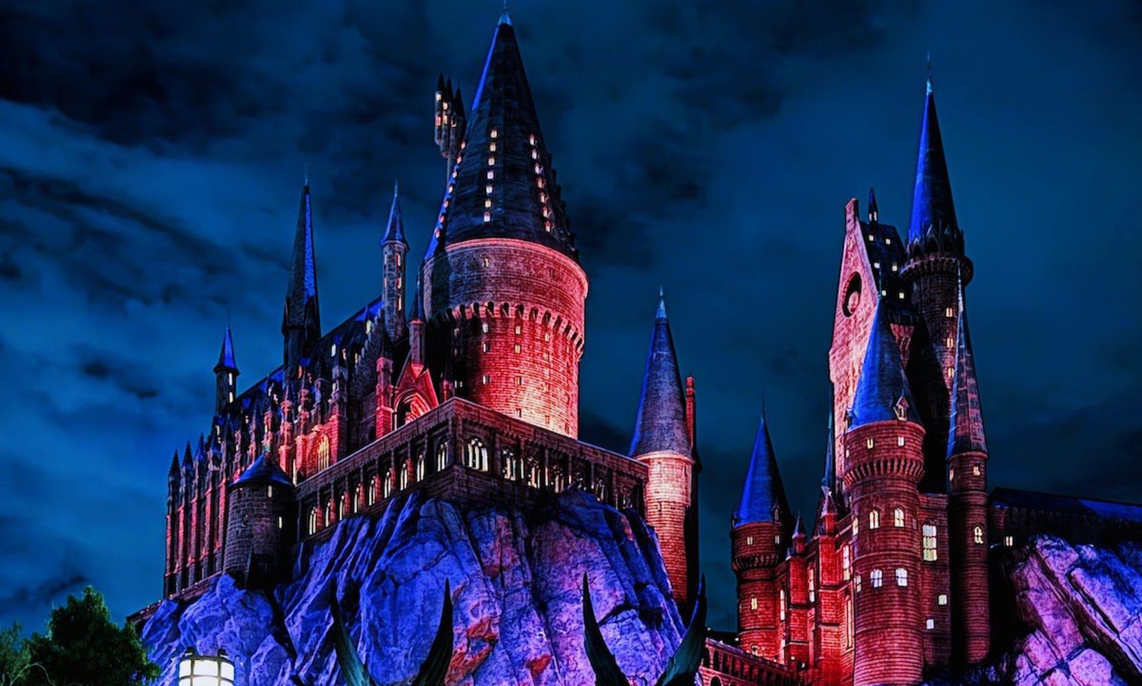 Hogwarts Always Projection Show Returns to Hogwarts Castle Saturday: 7-Minute Loop Every 20 Minutes