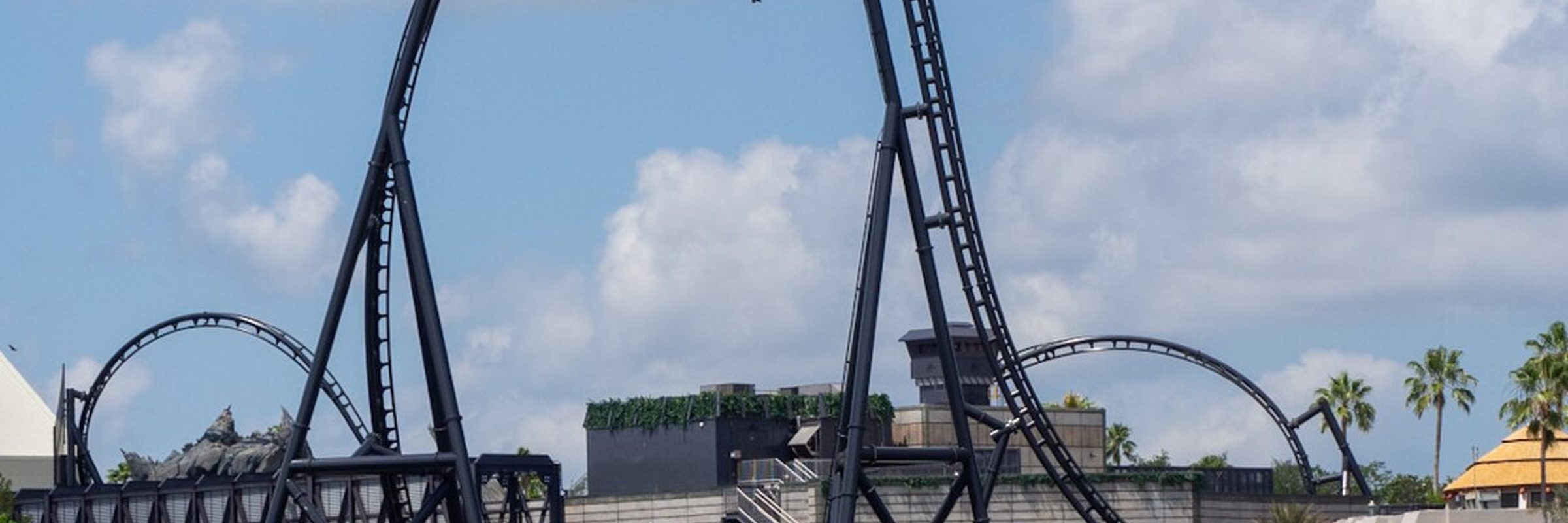 Jurassic World VelociCoaster
