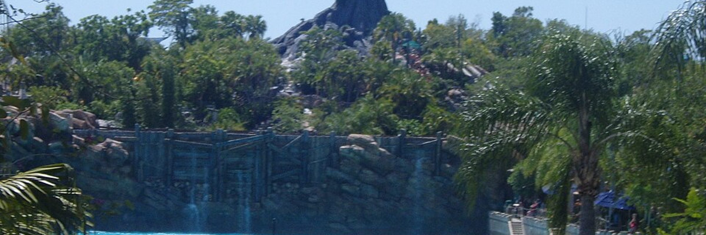 Typhoon Lagoon Surf Pool