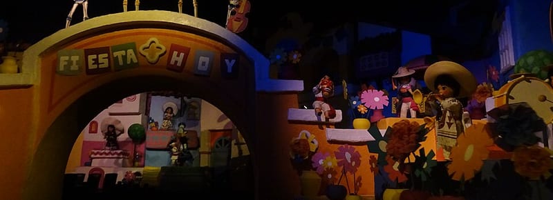 Gran Fiesta Tour Starring The Three Caballeros