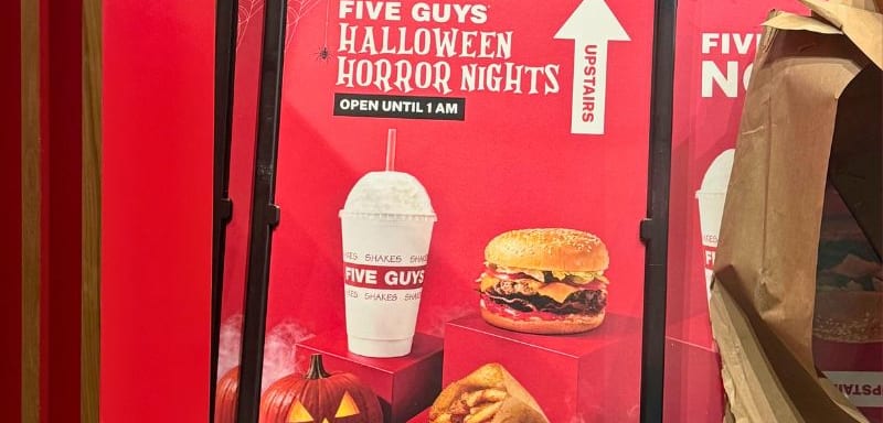 Five Guys Is Training Staff at Universal CityWalk, and Its Halloween Horror Nights Sign Already Promises a 1 a.m. Close
