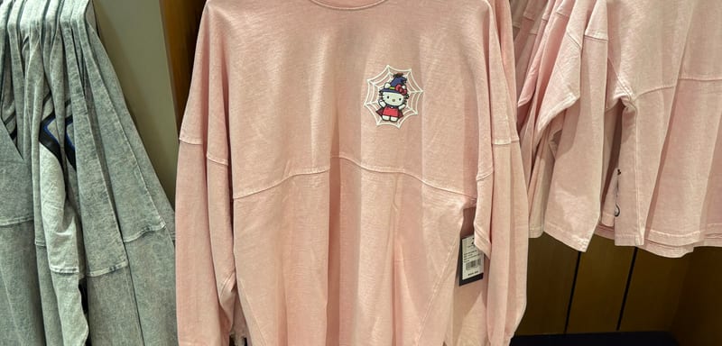 Universal Orlando's new Halloween Spirit Jerseys glow in the dark, and exactly one of the five does not