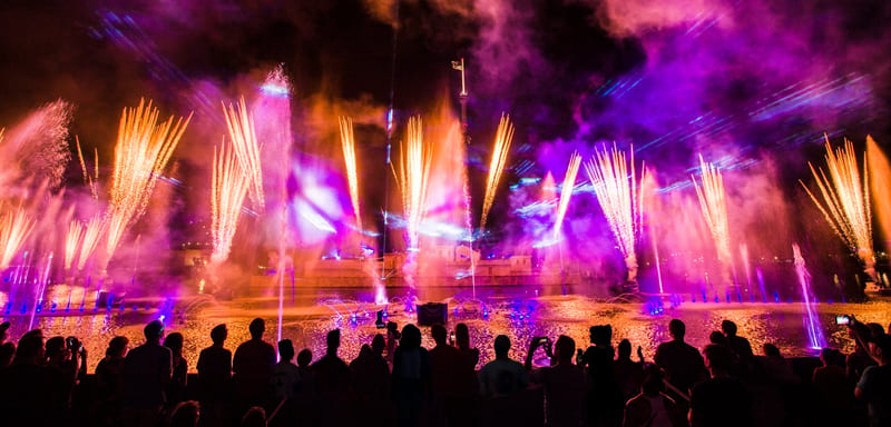 SeaWorld's Summer Nights End on Labor Day, and Its Own Calendar Lists No Fireworks or Drone Show Again Until November 6