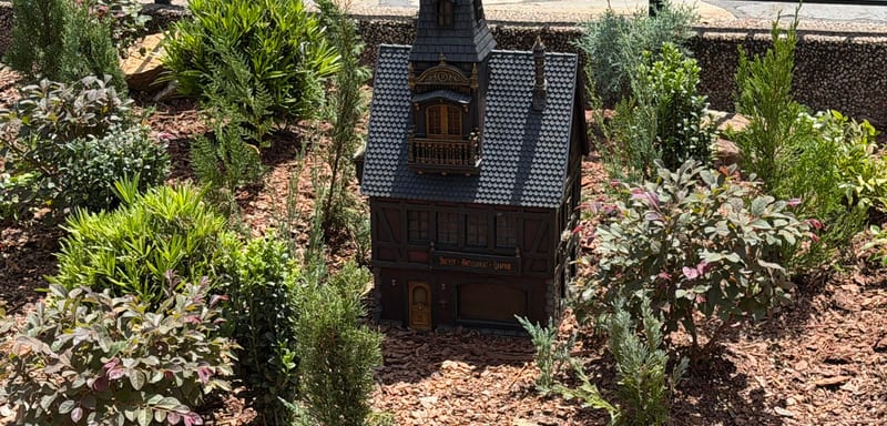 Three Weeks After Imagineering Showed Off a Tiny Dreamfinder at EPCOT's Germany Train Village, He and Dr. Seeker Are Both Gone