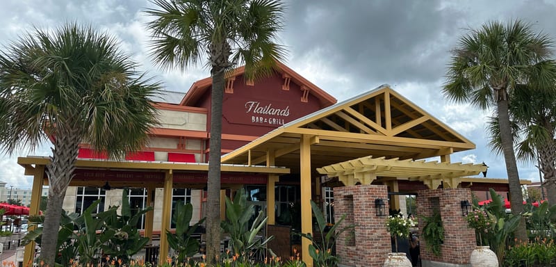 Flatlands Bar & Grill Opens This Week at Flamingo Crossings With an $18 Clothesline Bacon and a Chef From Cítricos and Topolino's Terrace