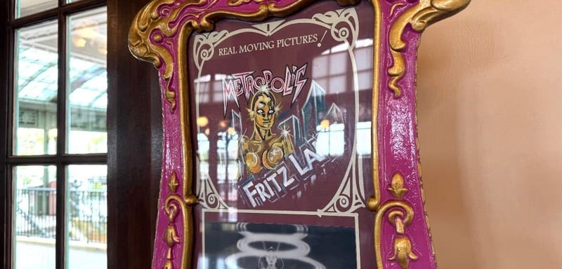 Magic Kingdom's Train Station Is Missing Its Metropolis Mutoscope, and Its Railroad Medallions Just Went Generic