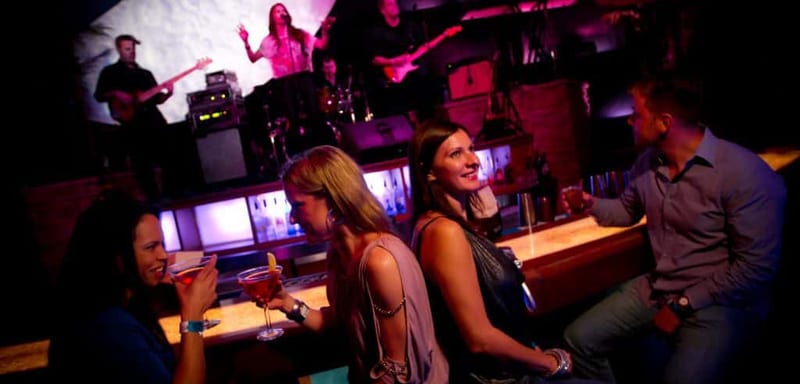 Re(d)tro Coconut Club Opens Tonight at Universal CityWalk: 80s and 90s Throwback Overlay at the Red Coconut Club, Select Nights Through July 18