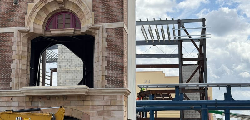 Track Goes Vertical: First Coaster Supports Rising for Fast & Furious: Hollywood Drift at Universal Orlando