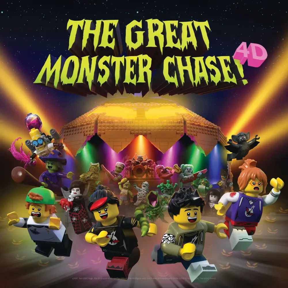 Key art for THE GREAT MONSTER CHASE! 4D in dripping green letters, with four LEGO minifigure tweens running toward the viewer and a witch, vampire, mummy, spider lady, plant monster and bat gathered around a glowing LEGO party dome under a starry sky