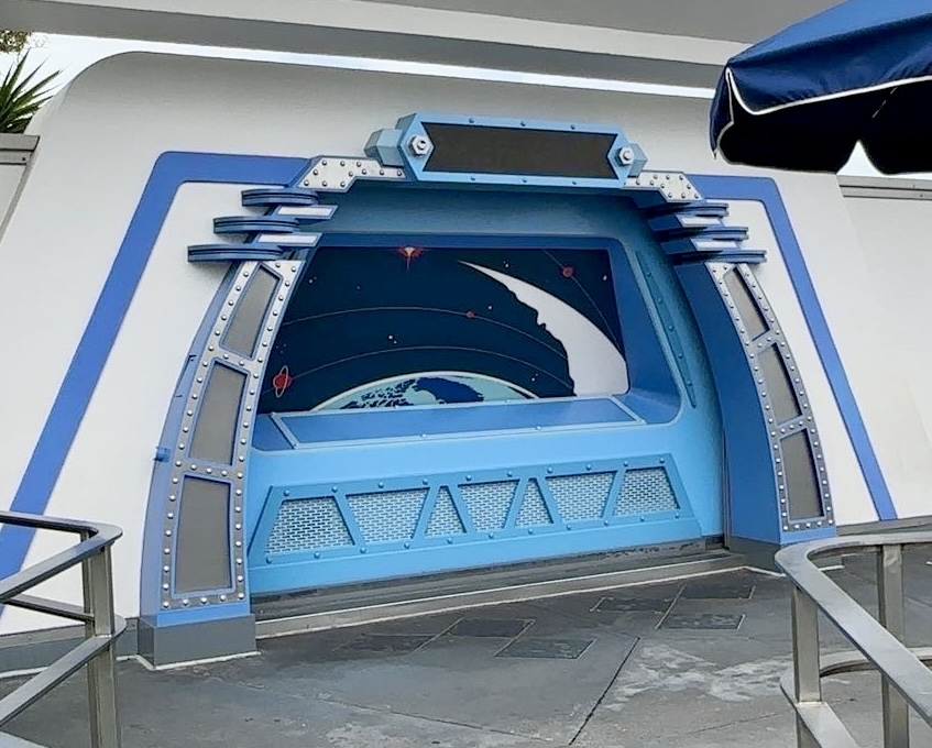 Magic Kingdom Quietly Strips the Toy Story Theming From Its Old Buzz Lightyear Meet-and-Greet in Tomorrowland