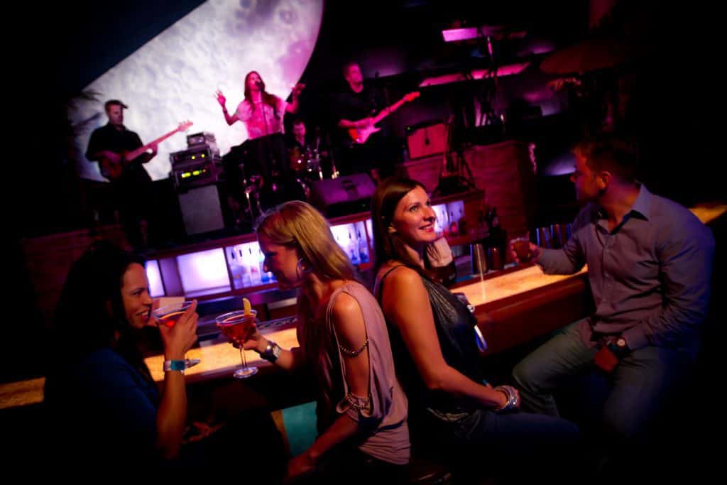Re(d)tro Coconut Club Opens Tonight at Universal CityWalk: 80s and 90s Throwback Overlay at the Red Coconut Club, Select Nights Through July 18