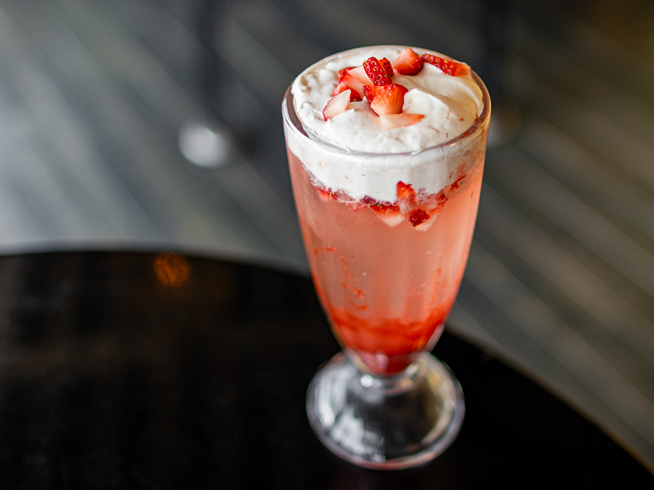 The Berry Fizz drink at NBC Sports Grill and Brew in Universal CityWalk